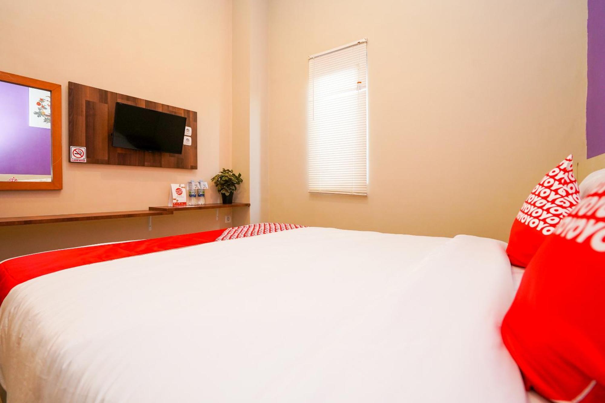 Hotel O Surabaya Near Surabaya Town Square Formerly Kupang Gunung Residence Екстер'єр фото